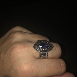 Purple jewel stretchy ring
